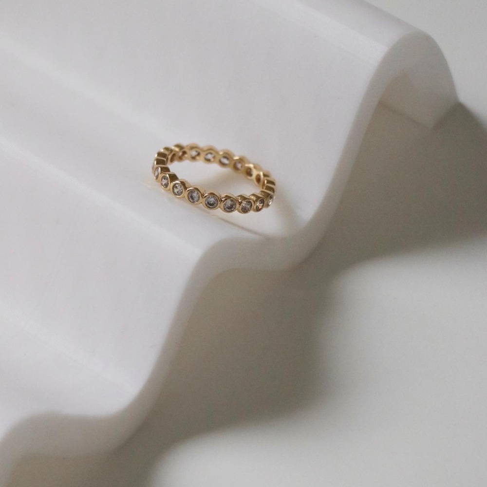 Danielle Jonas endless love ring